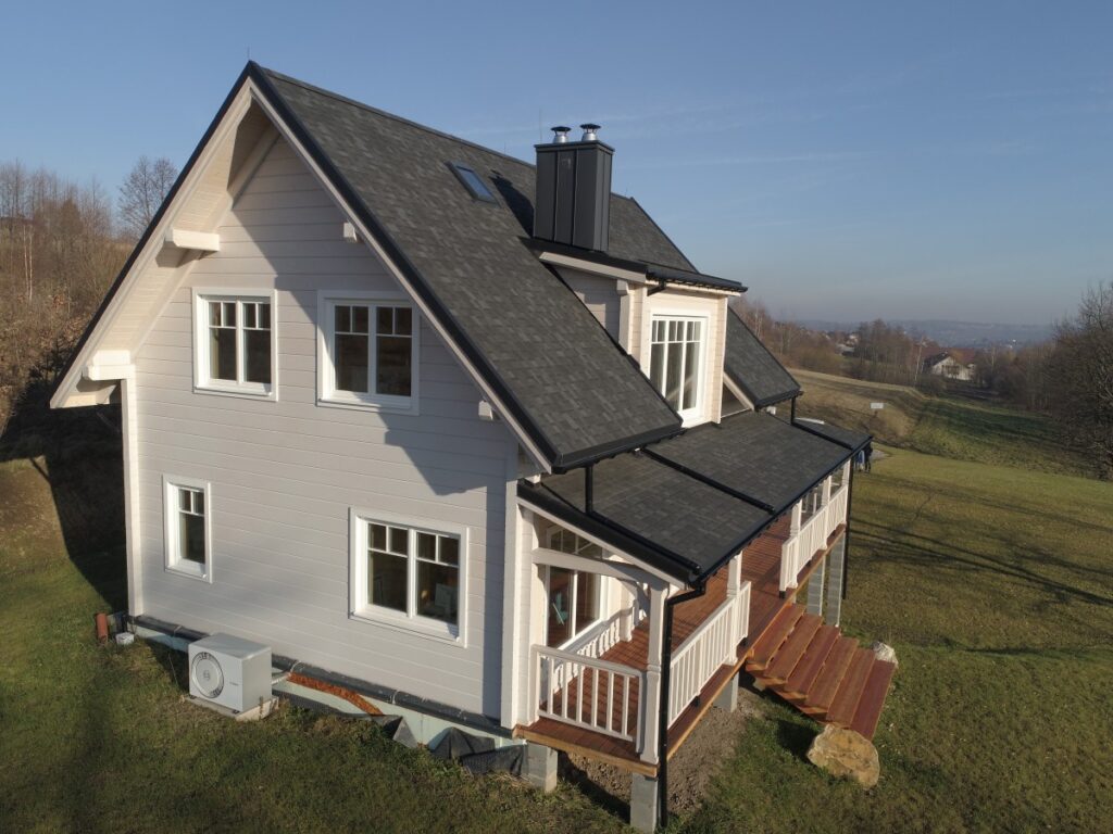 Holzhaus Fertighaus 1,5 Etagen